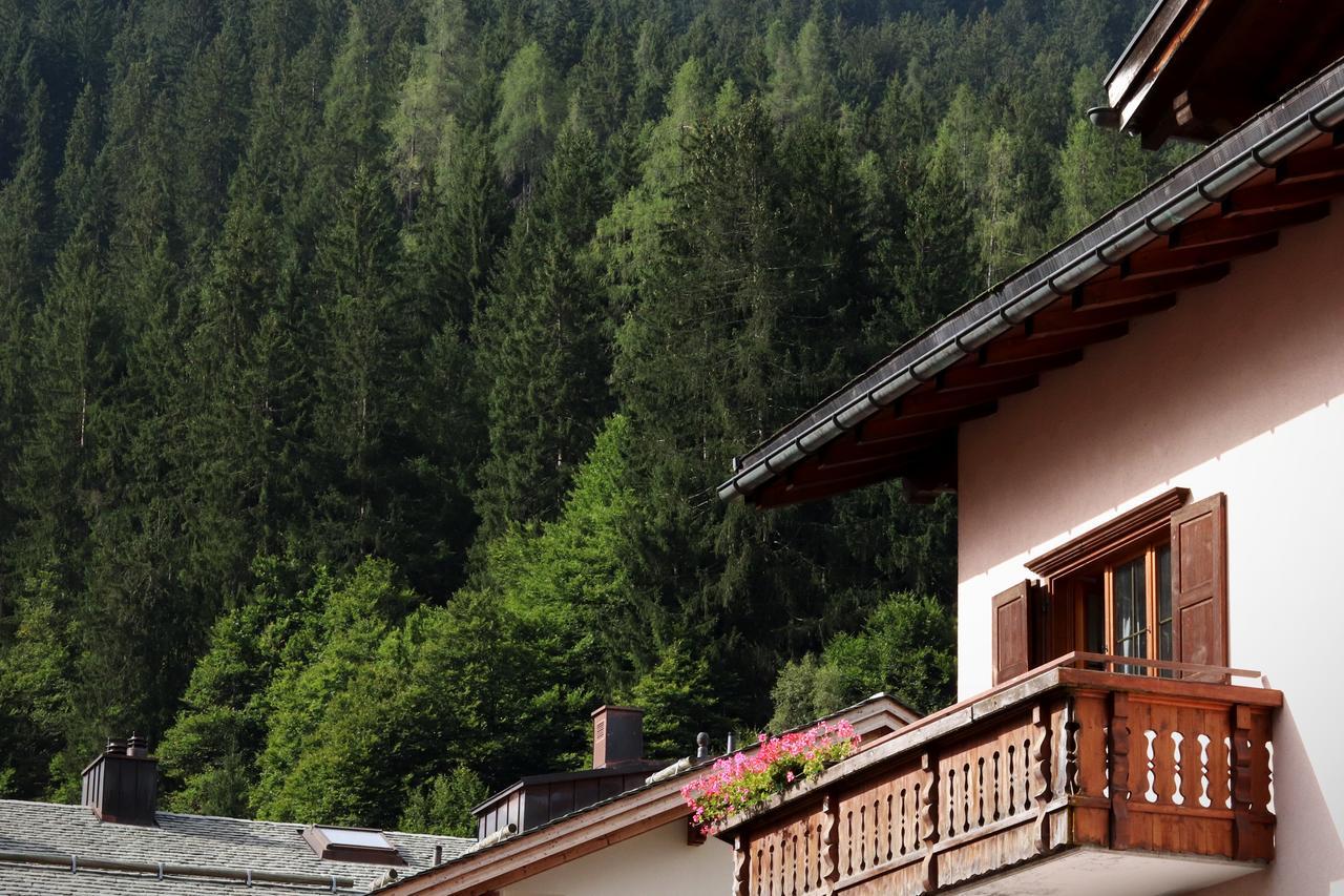 Hotel Alte Post Selfranga エクステリア 写真