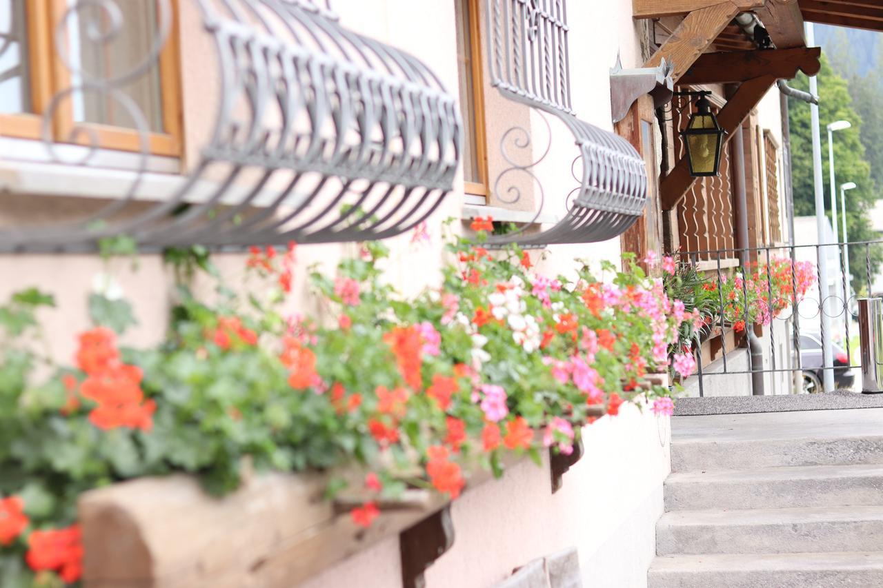 Hotel Alte Post Selfranga エクステリア 写真
